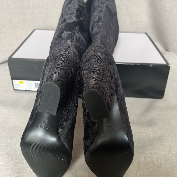 NINE WEST Silvesta Black Over-the-Knee Boot in Black Brocade Jacquard, Size 8 - Picture 9 of 15